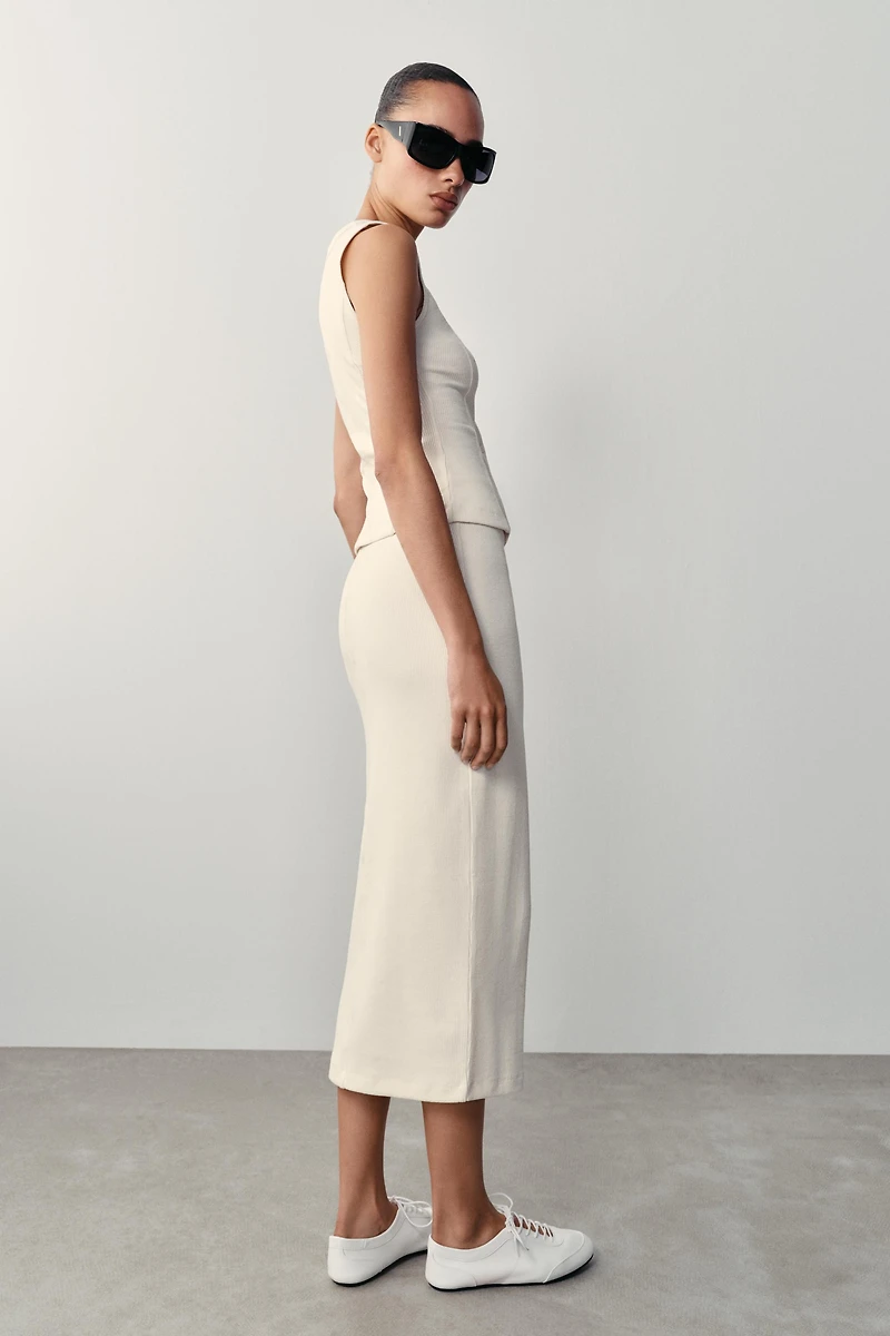 RIBBED STRAIGHT SKIRT