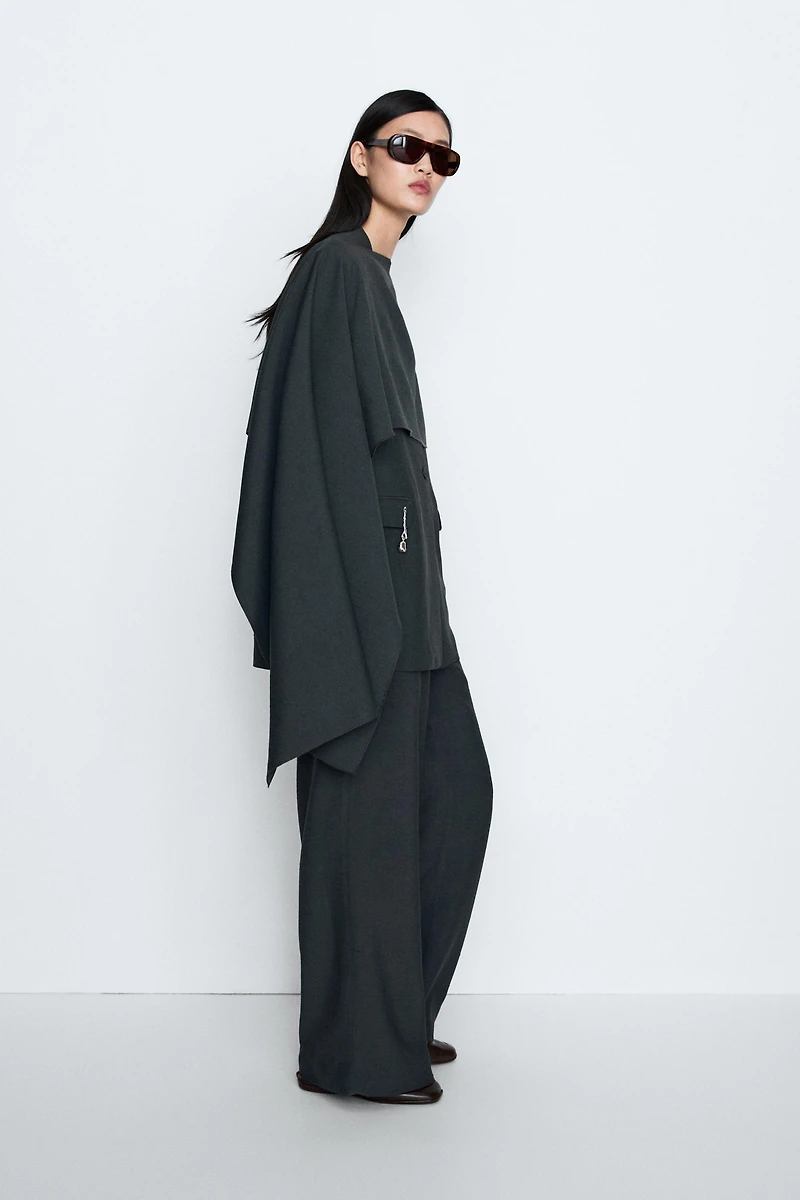 Flowing asymmetric total look cape - STUDIO