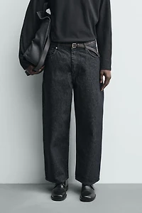 WIDE FIT JEANS