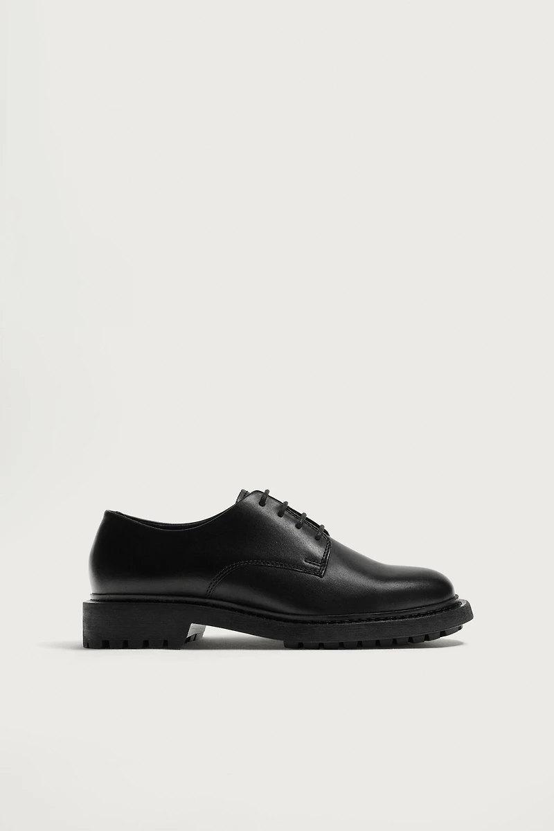 LEATHER DRESS SHOES