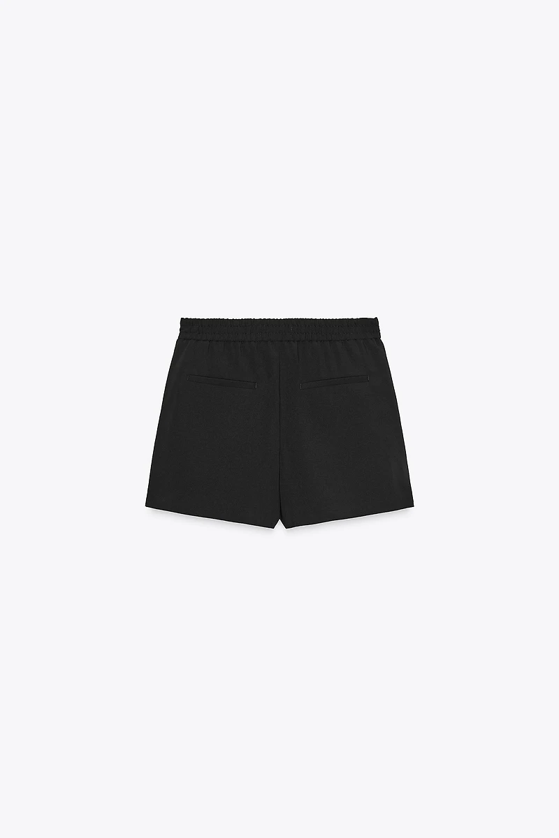 ELASTIC WAIST SHORTS