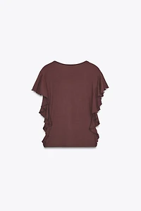 RUFFLED SLEEVE T-SHIRT