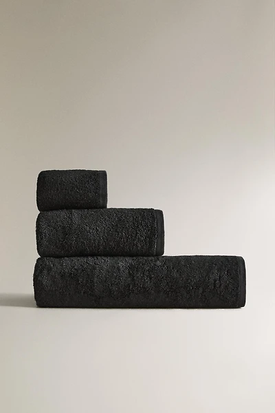 SERVIETTE DE BAIN ÉPONGE UNIE