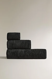 SERVIETTE DE BAIN ÉPONGE UNIE