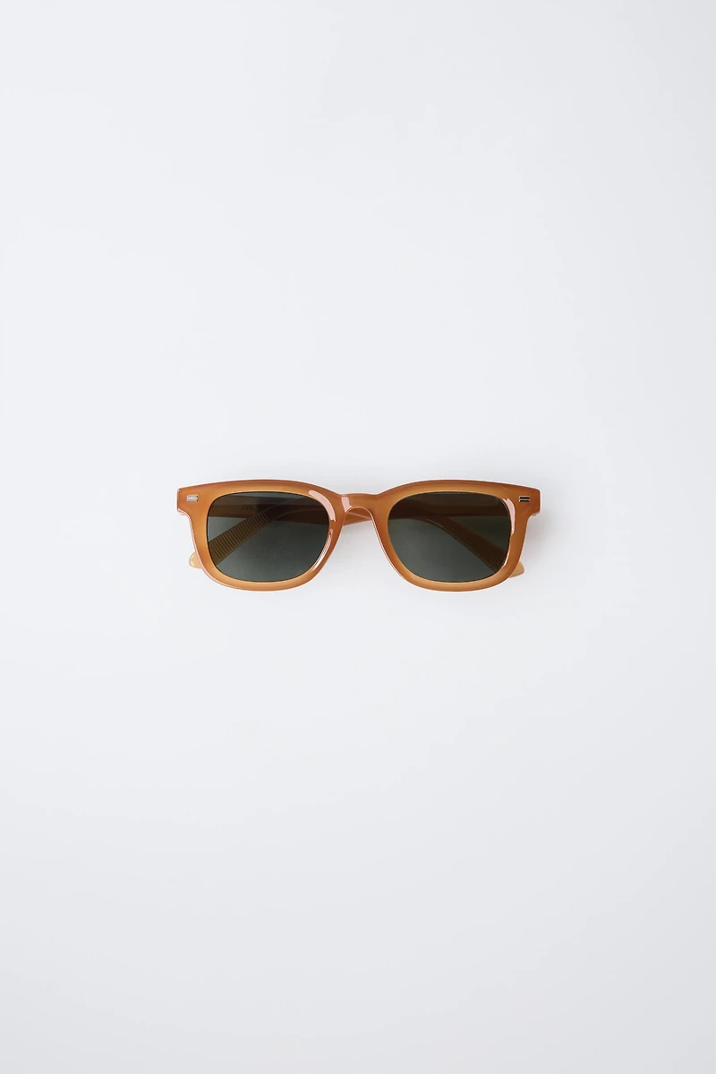 SQUARE TRANSLUCENT FRAME SUNGLASSES