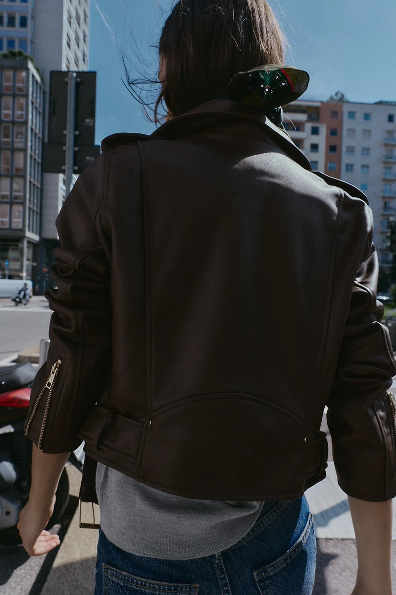 VESTE DE MOTARD EN MATIÈRE SYNTHÉTIQUE