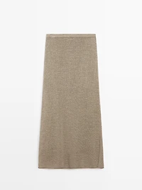 Total look flared knit skirt