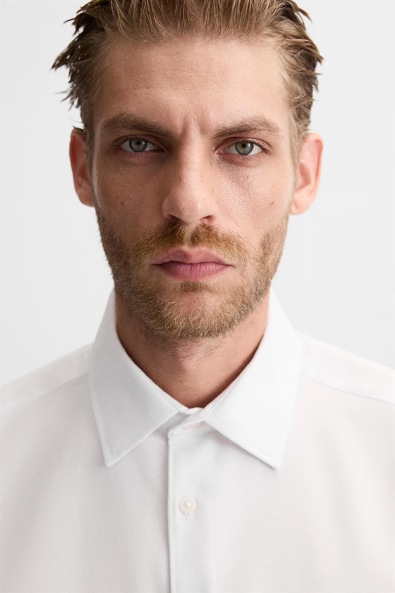 EASY CARE TEXTURED SHIRT