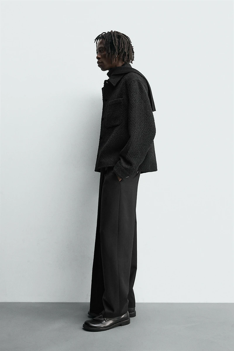 TEXTURED POCKET OVERSHIRT