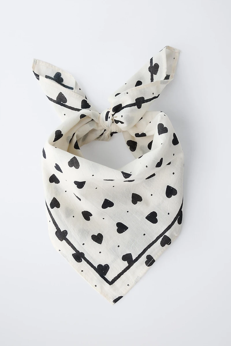 HEART AND POLKA DOT PRINT SQUARE BANDANA