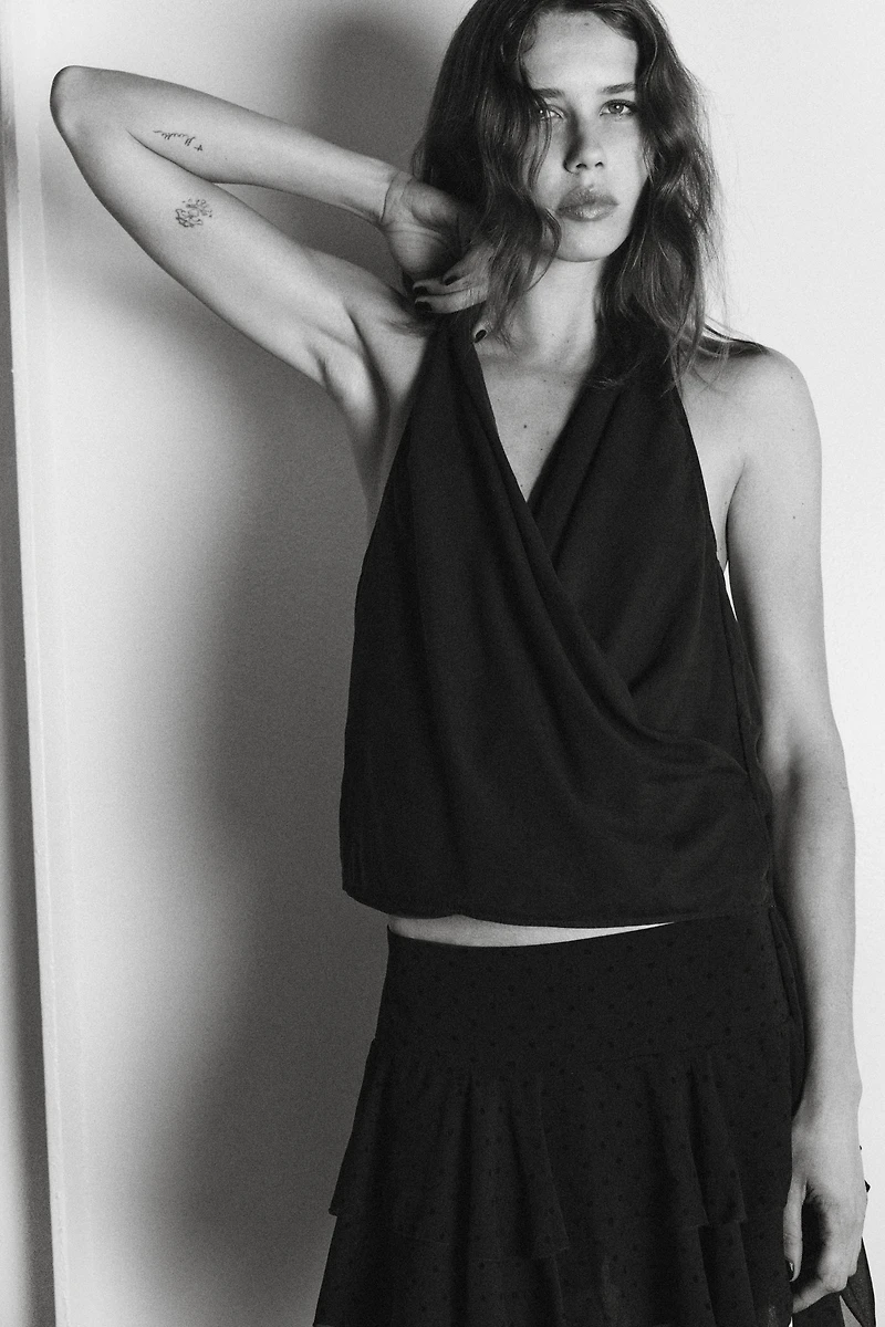 DRAPED HALTER TOP