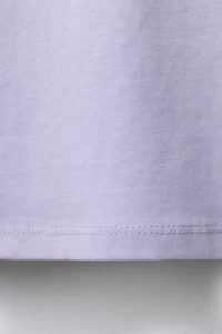 BASIC EMBROIDERED HEART T-SHIRT