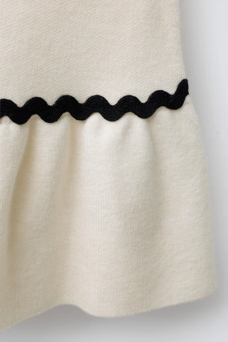 CONTRAST WAVY KNIT DRESS