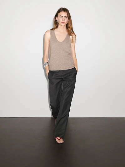 100% cashmere crew neck top