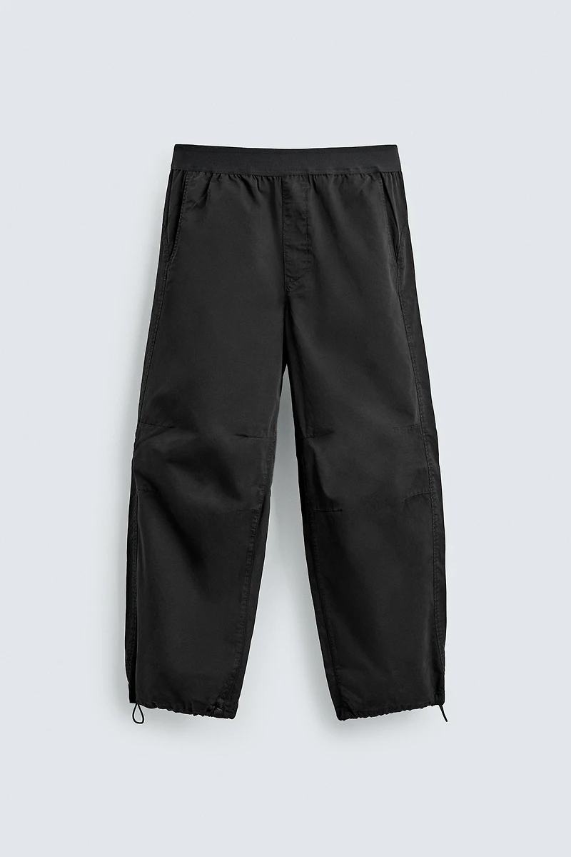 RELAXED FIT PARACHUTE PANTS