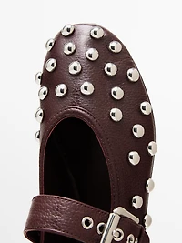 Ballet flats with studded buckles