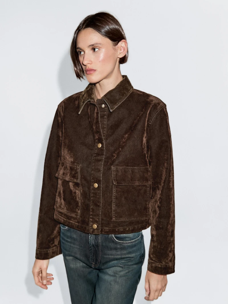 Veste denim courte avec poches finition velours