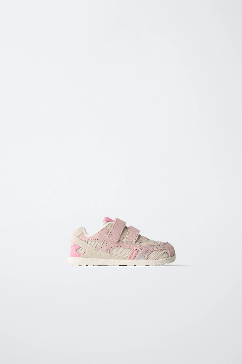 BAREFOOT SNEAKERS