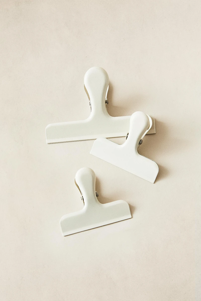 SET OF METAL CLIPS (SET OF 3)
