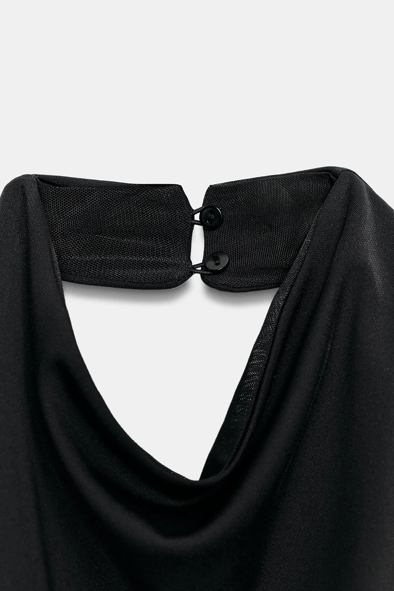 FLOWY DRAPED TOP