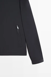 Lightweight short jacket