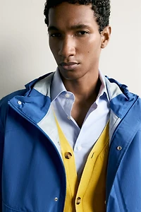 RELAXED FIT HOODED TECHNICAL JACKET