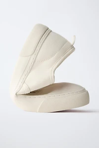 CASUAL LACE-UP SNEAKERS