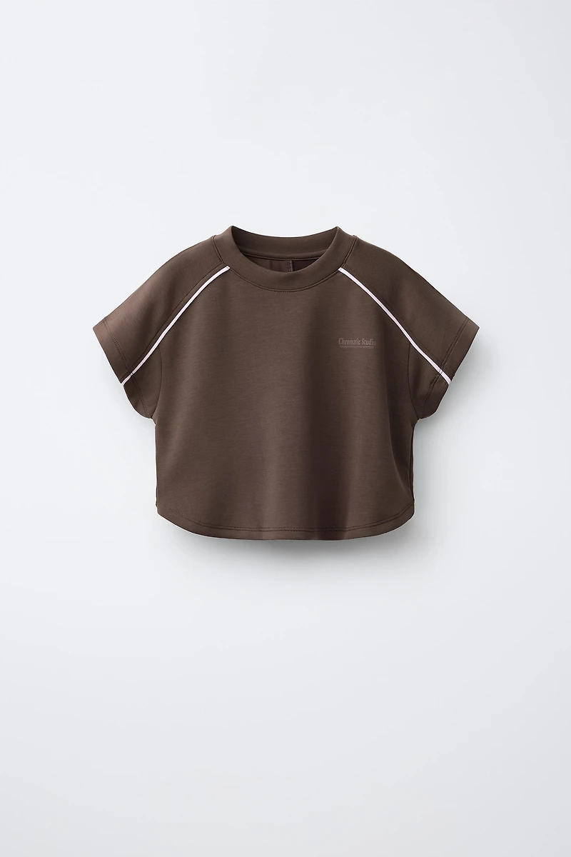 T-SHIRT À LISERÉS EN CONTRASTE AVEC MODAL