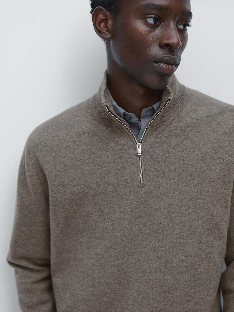 Mock neck knit sweater with zip