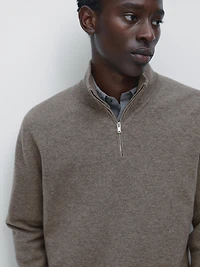 Mock neck knit sweater with zip