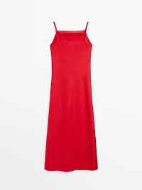 Linen midi dress with straight neckline