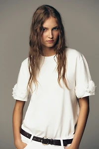 T-SHIRT FLEURS VOLUME