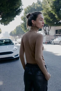 BASIC PLAIN KNIT JUMPER