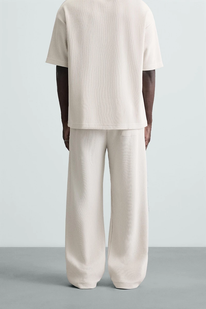 VERTICAL TEXTURED JOGGER PANTS