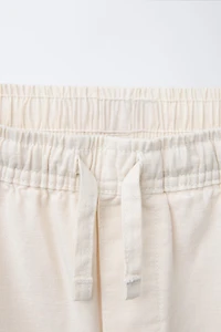 WIDE FIT COTTON SHORTS WITH LABEL