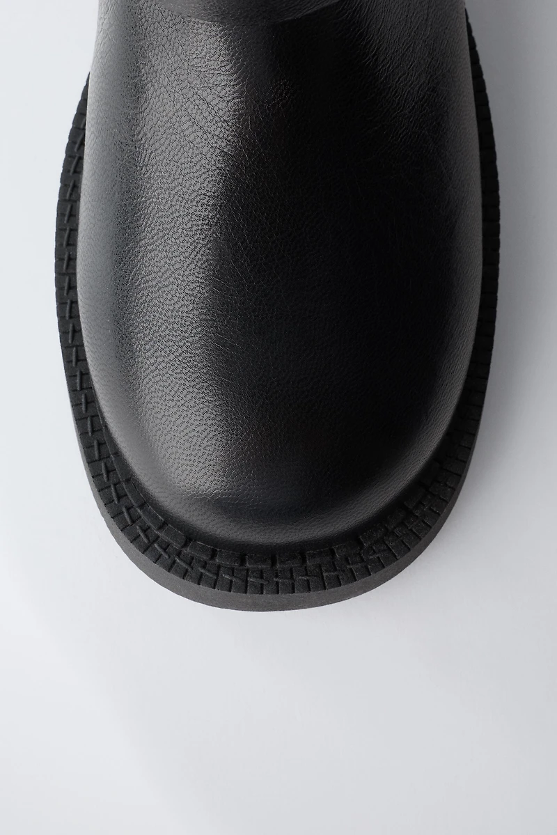 BUCKLED LEATHER BOOTS