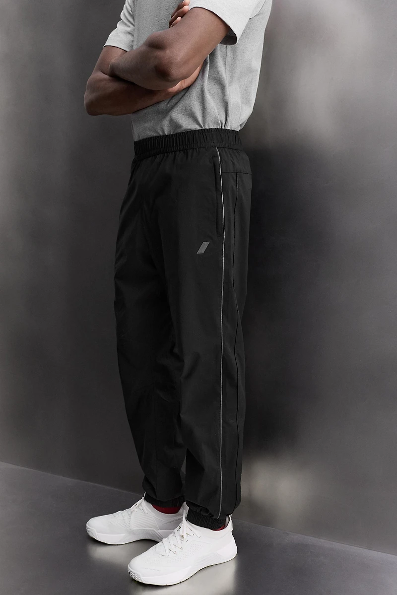 TECHNICAL JOGGING PANTS