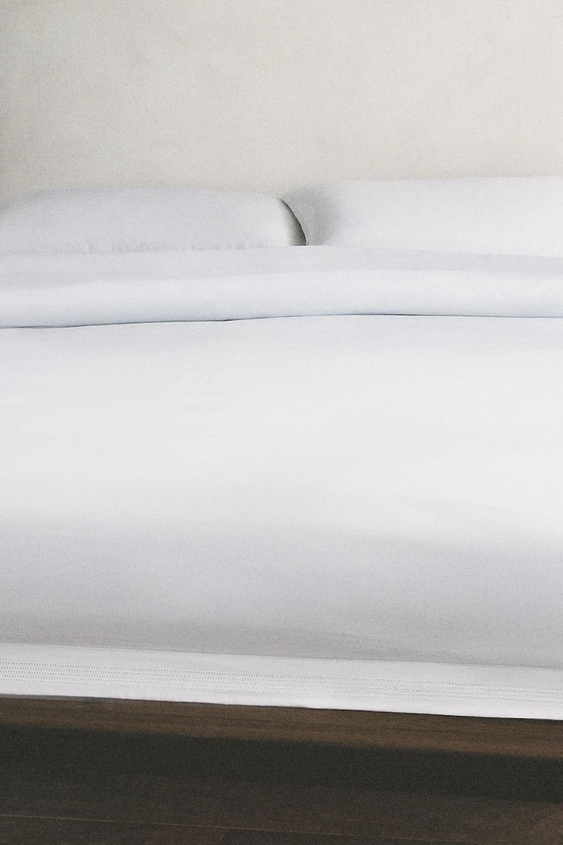 HEMSTITCHED SATEEN DUVET COVER