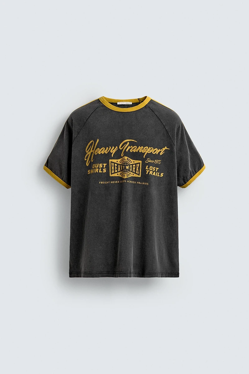 RIBBED CONTRAST TEXT T-SHIRT