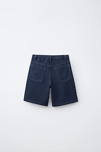 CONTRAST TOPSTITCHING SHORTS