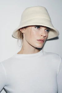 WOOL BLEND STRUCTURE HAT