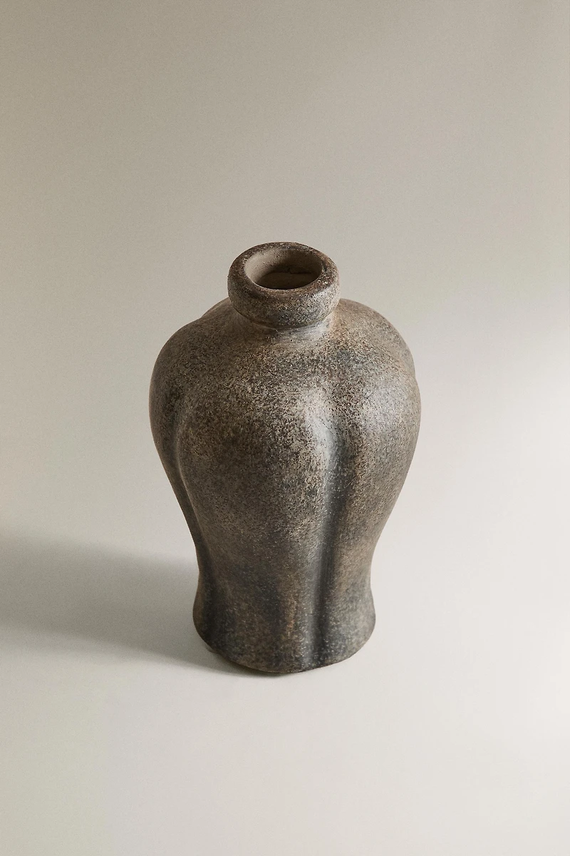 VASE TERRE CUITE UNIFORME