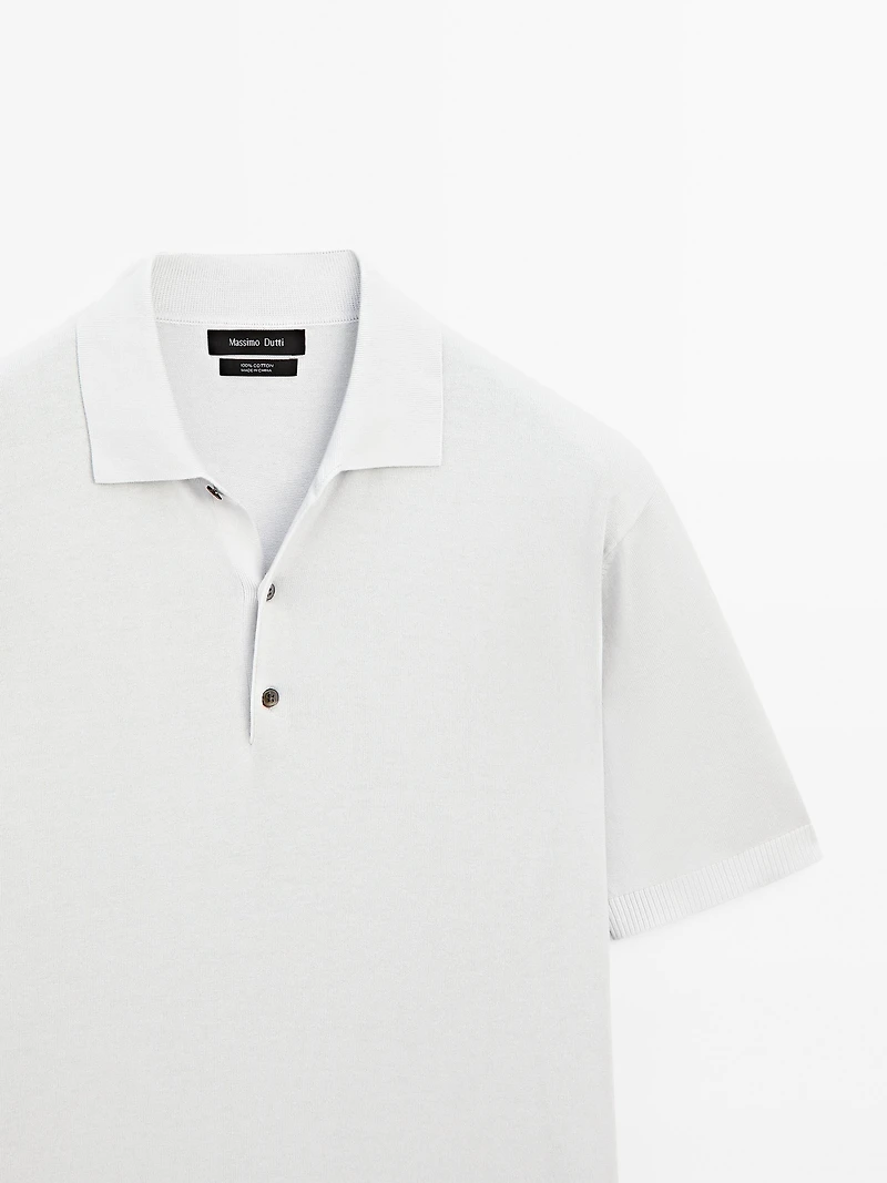 Short sleeve knit polo shirt