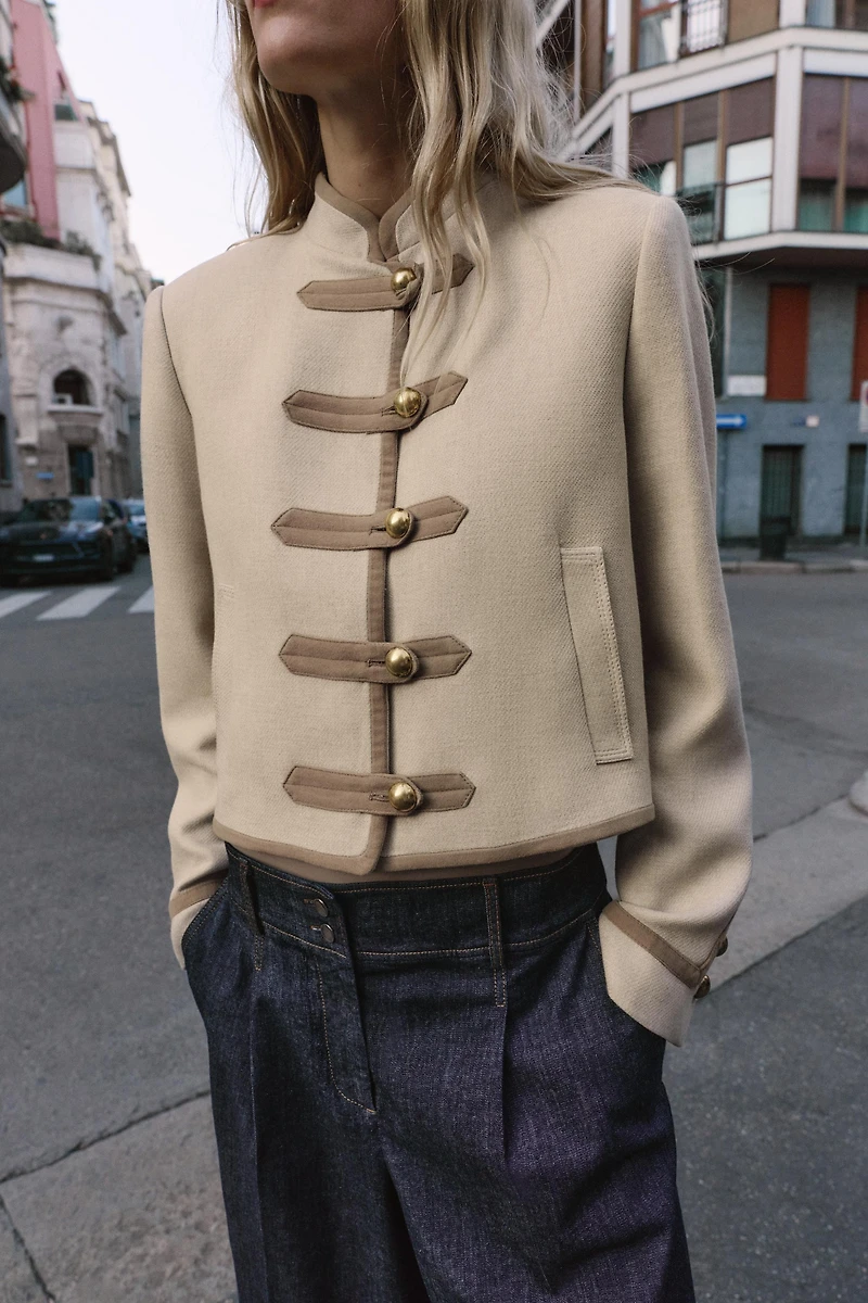 FROG FASTENER SHOULDER PAD JACKET