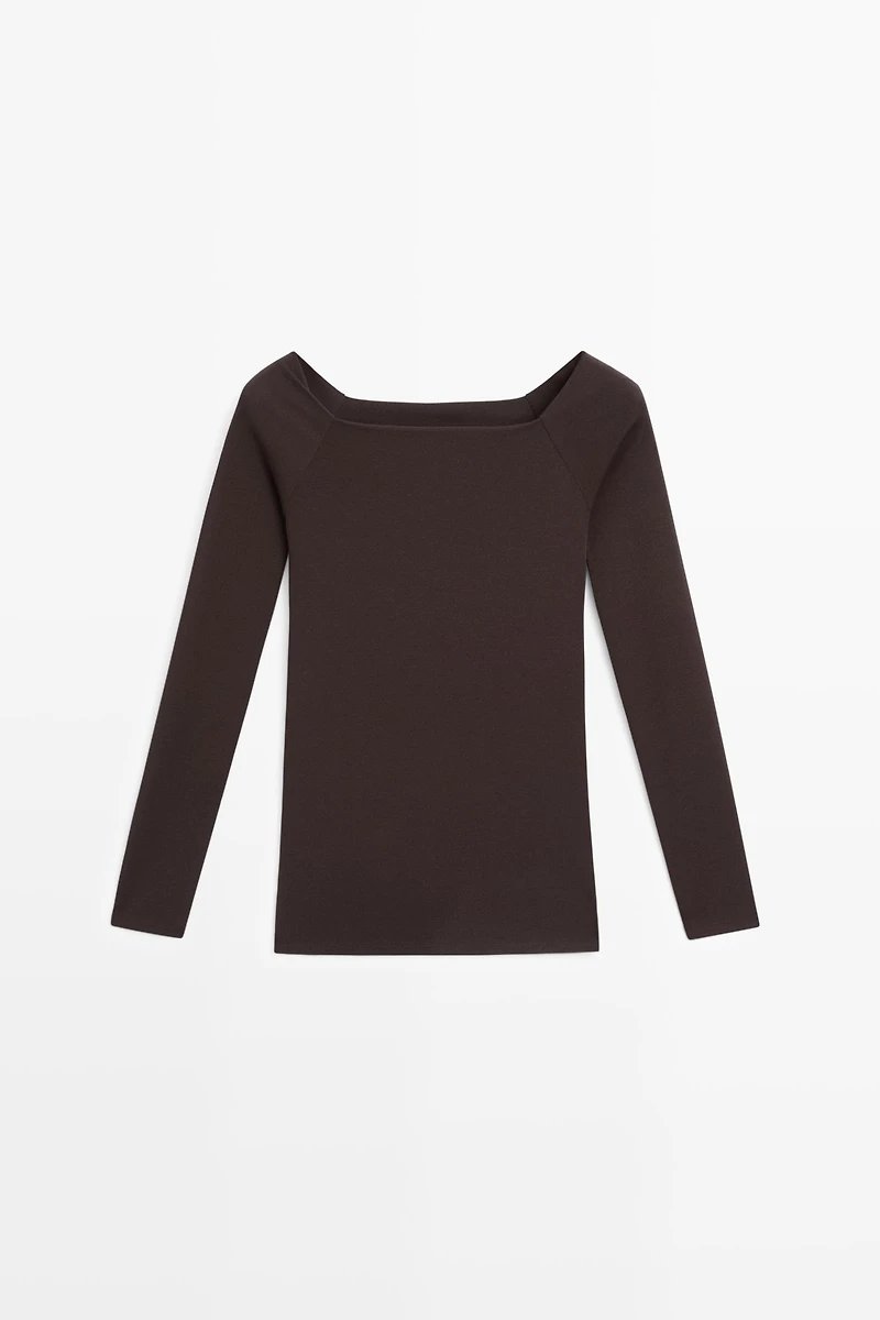 Stretch long sleeve top