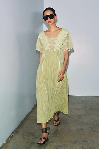 EMBROIDERED PLEATED DRESS ZW COLLECTION