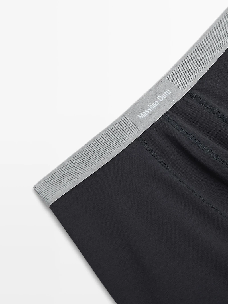 Boxers with logo waistband