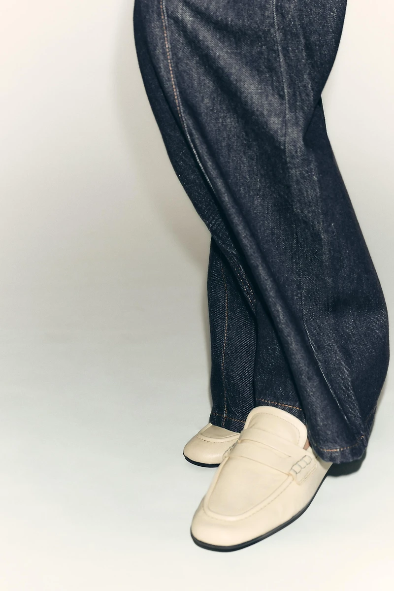LEATHER PENNY LOAFERS