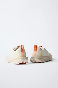 SPORT SNEAKERS