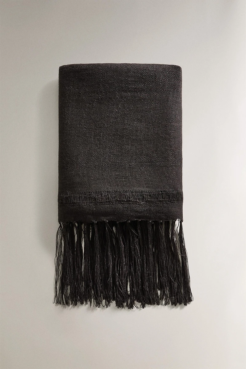 FRINGED LINEN BLANKET